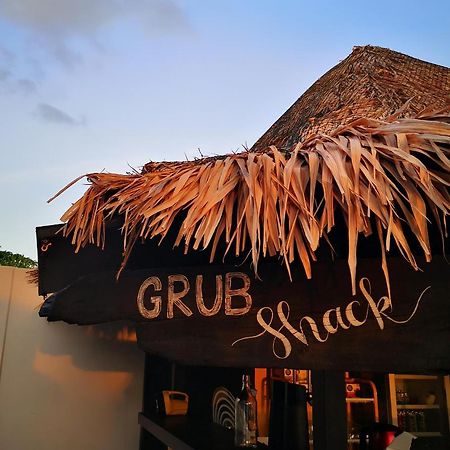The Weekend Langkawi Bed & Breakfast ปันไตเจอนัง ภายนอก รูปภาพ